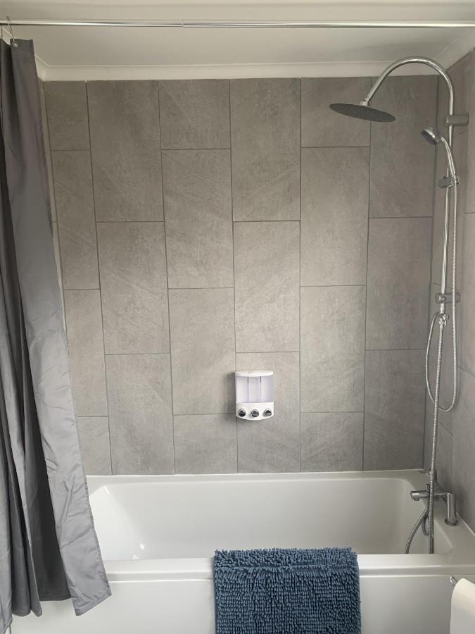 Crowthorne House, Beautiful 3 Bedroom Home For Upto 8 Guests, With Sofa Bed Cul-De-Sac With Private Driveway Nottingham Eksteriør bilde
