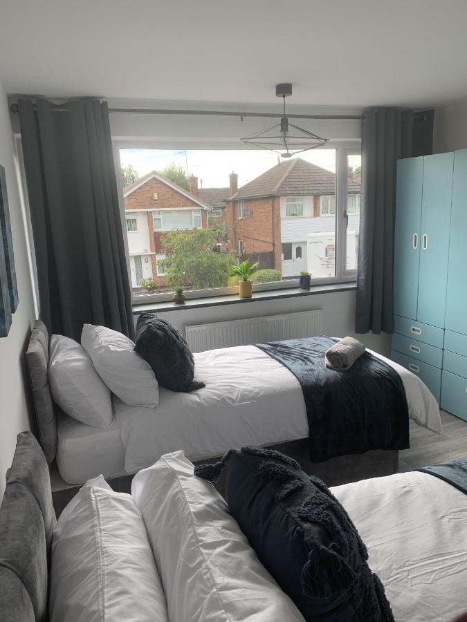Crowthorne House, Beautiful 3 Bedroom Home For Upto 8 Guests, With Sofa Bed Cul-De-Sac With Private Driveway Nottingham Eksteriør bilde