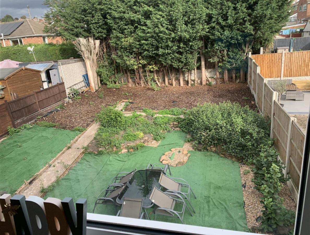 Crowthorne House, Beautiful 3 Bedroom Home For Upto 8 Guests, With Sofa Bed Cul-De-Sac With Private Driveway Nottingham Eksteriør bilde